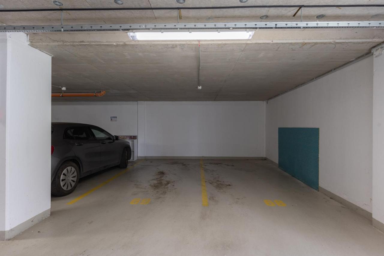 Need In Bp - Garage, Terraces, Aircon בודפשט