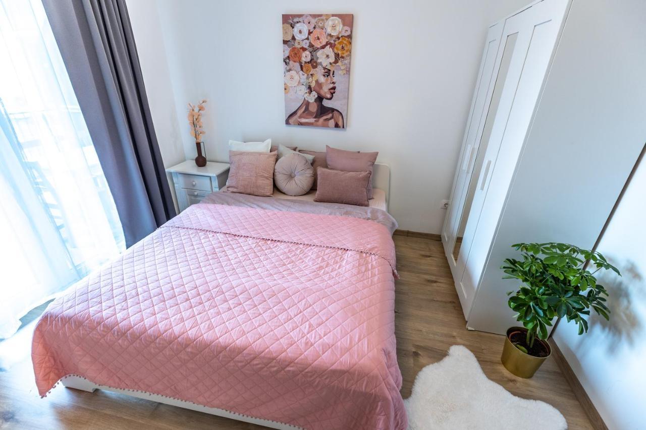 Apartament Need In Bp - Garage, Terraces, Aircon *